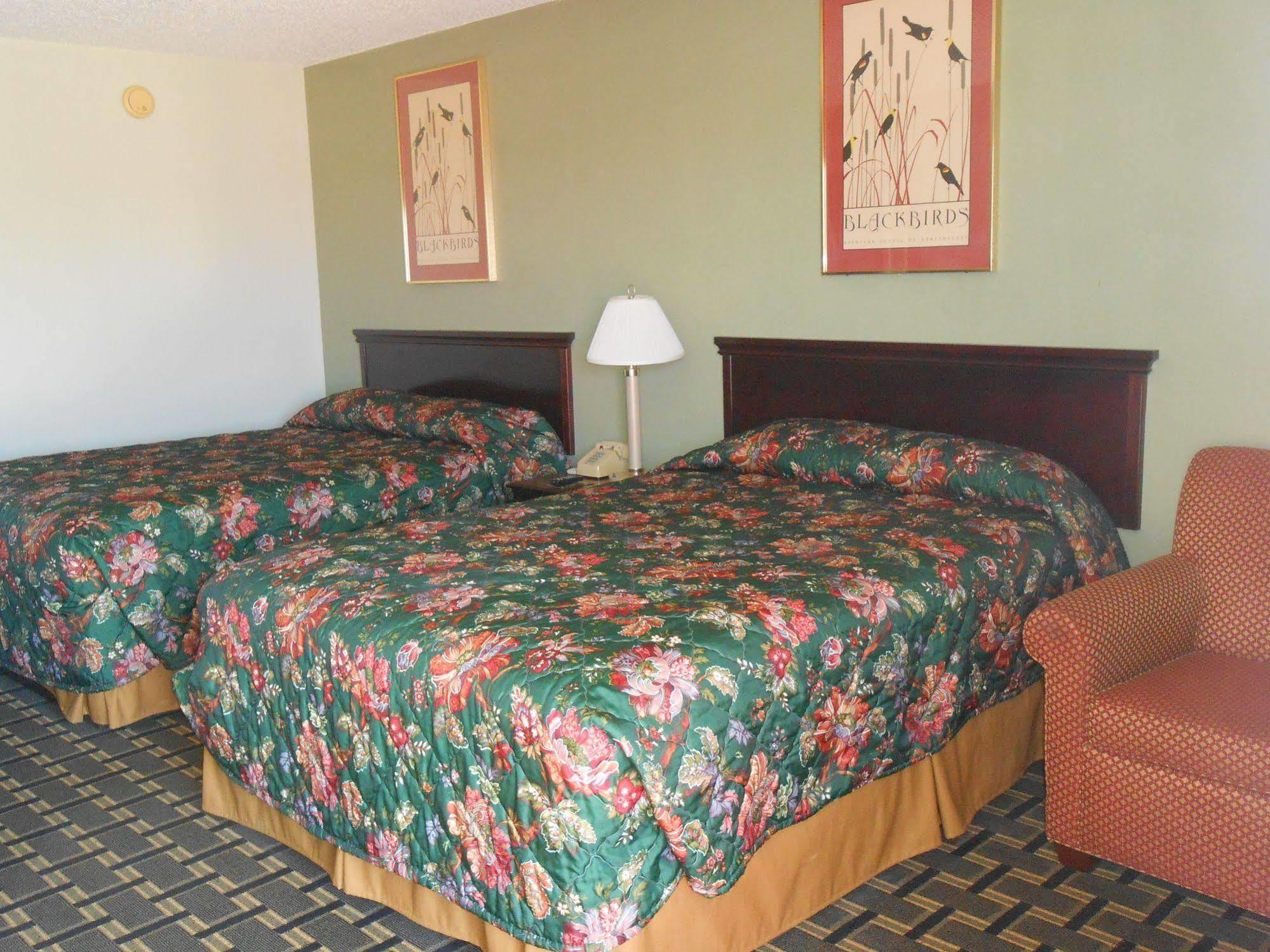 Budget Inn And Suites Siloam Springs Exterior foto